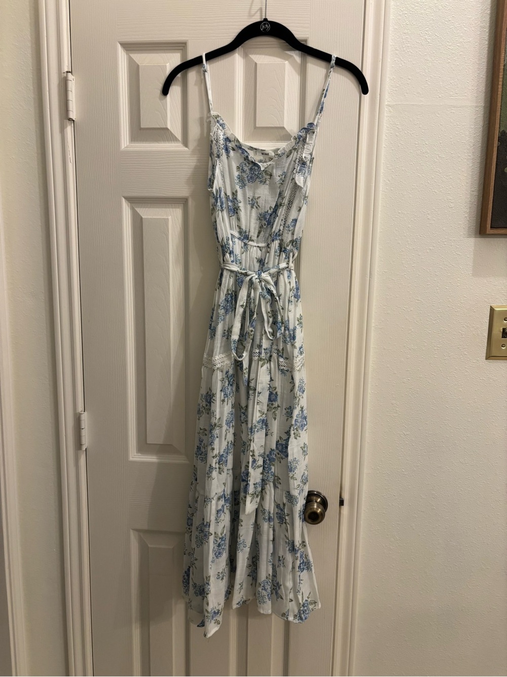 mine White and Blue Floral Tie-Waist Midi Dress